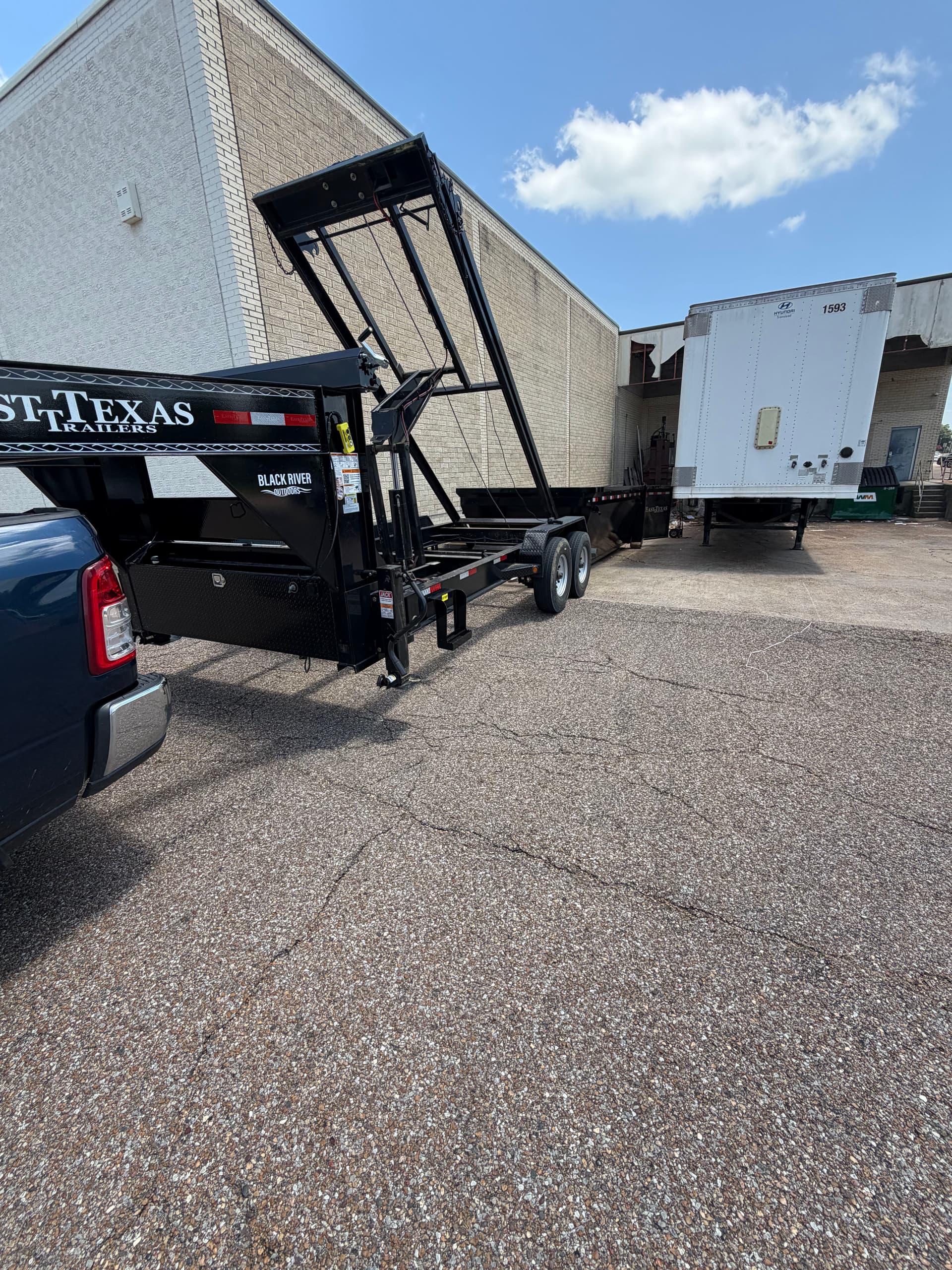 Gallery photos for Our 15-Yard Dumpster Makes Cleanouts Simple: Image #1